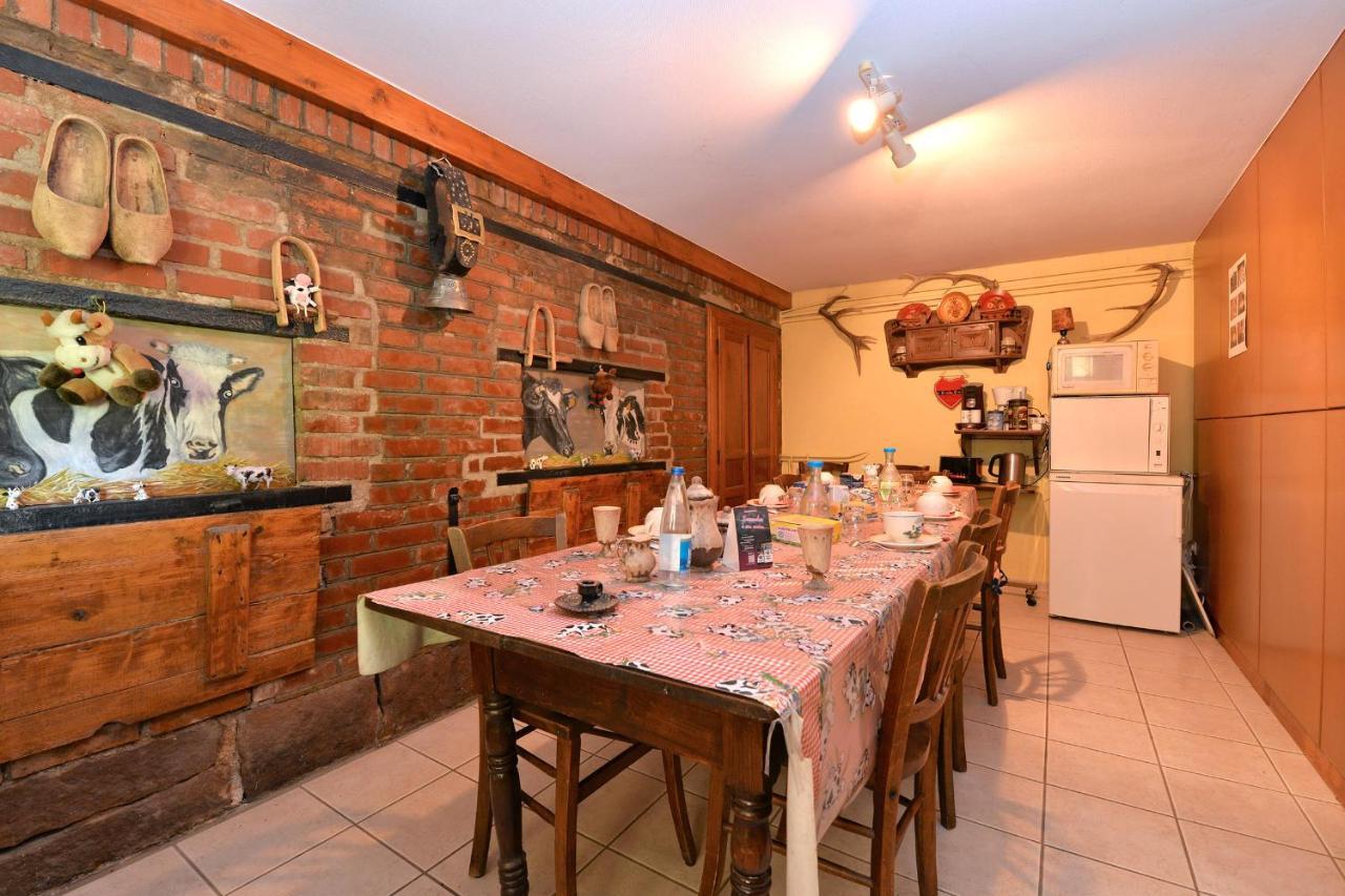 Gites Ou Chambres D'Hotes A La Ferme Orbey Exterior photo