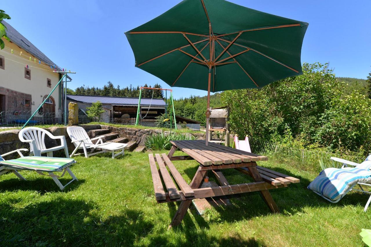 Gites Ou Chambres D'Hotes A La Ferme Orbey Exterior photo